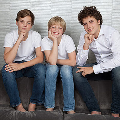 GALLERY_GROUP_PORTRAIT